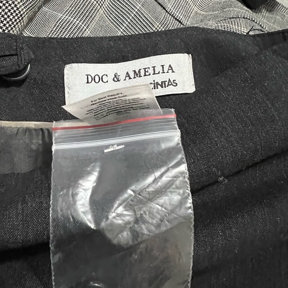 Doc & Amelia by Cintas 
size 8 - Picture 10 of 13